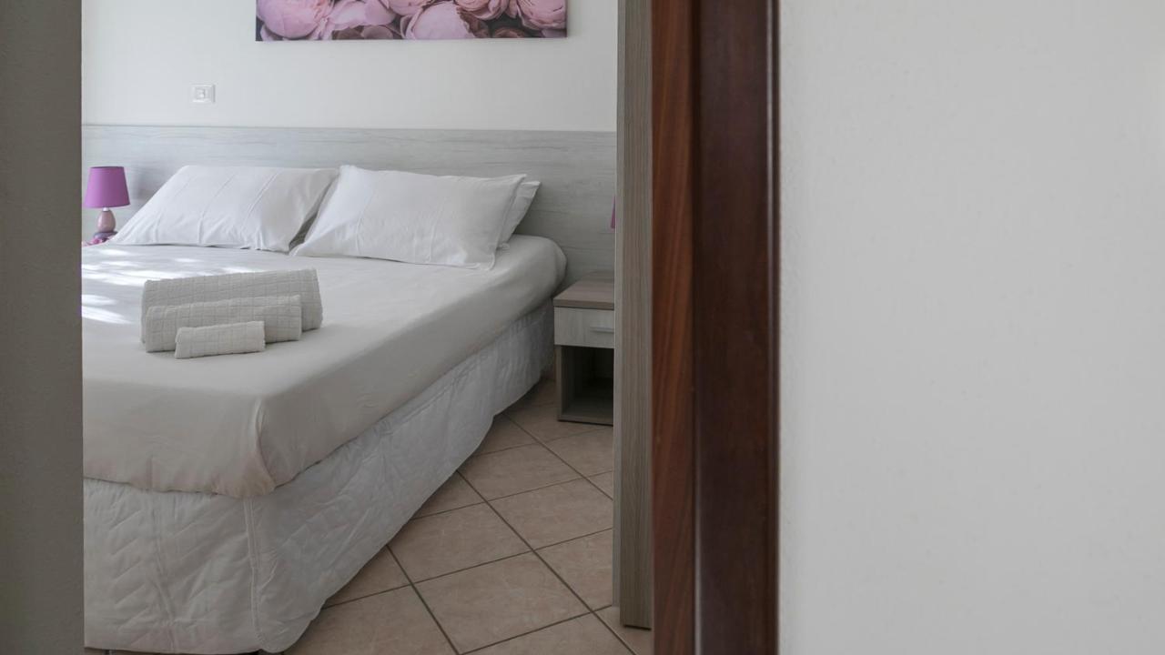Oasi In Centro - Cala Gonone Apartment Ngoại thất bức ảnh