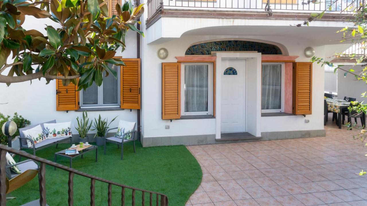 Oasi In Centro - Cala Gonone Apartment Ngoại thất bức ảnh