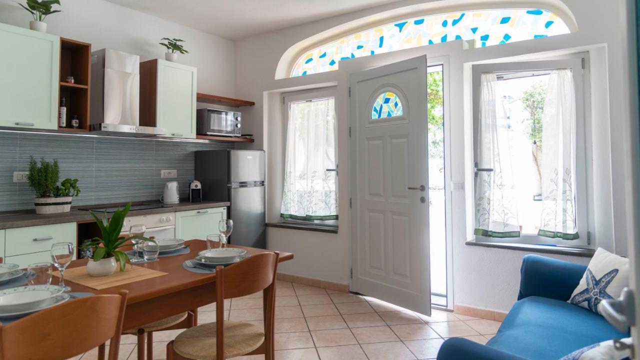 Oasi In Centro - Cala Gonone Apartment Ngoại thất bức ảnh